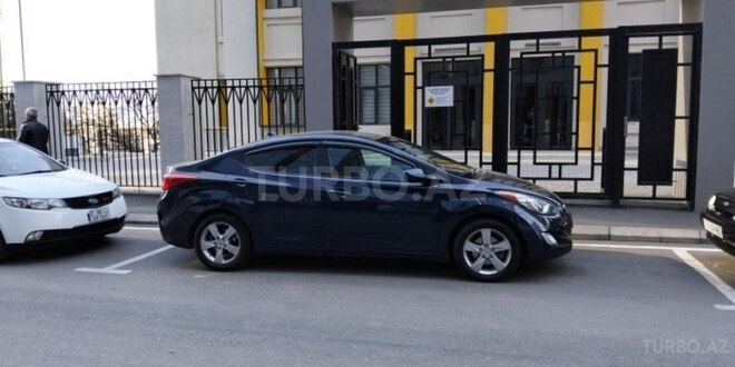 Hyundai Elantra 2013, 213,061 km - 1.8 l - Bakı