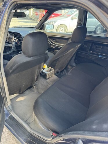 BMW 318 1991, 280,000 km - 1.8 l - Sumqayıt