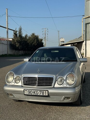 Mercedes E 280 1997, 392,143 km - 2.8 l - Bakı