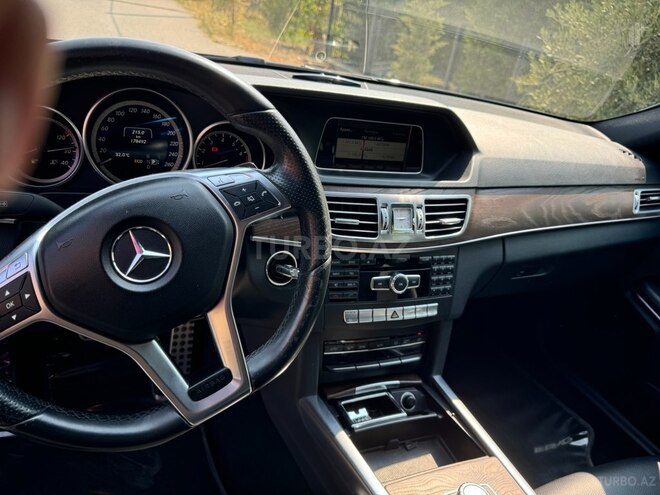Mercedes E 200 2014, 201,000 km - 2.0 l - Bakı