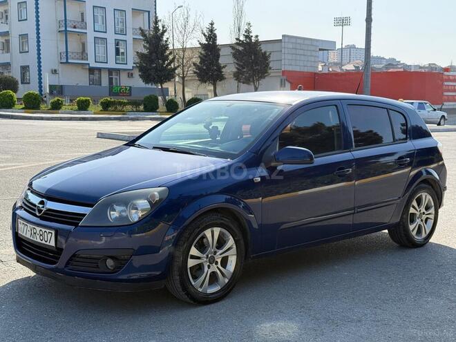 Opel Astra 2005, 232,000 km - 1.4 l - Bakı