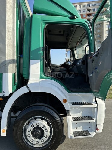 Mercedes Axor 2529 2006, 898,343 km - 6.4 l - Bakı