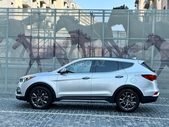 Hyundai Santa Fe-5