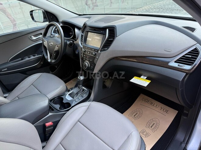 Hyundai Santa Fe-11