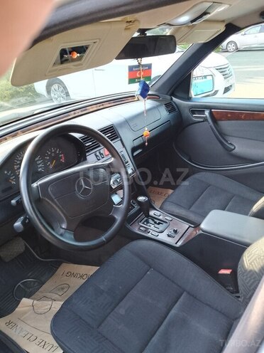 Mercedes C 240 1998, 329,054 km - 2.4 л - Cəlilabad