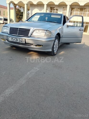 Mercedes C 240 1998, 329,054 km - 2.4 л - Cəlilabad