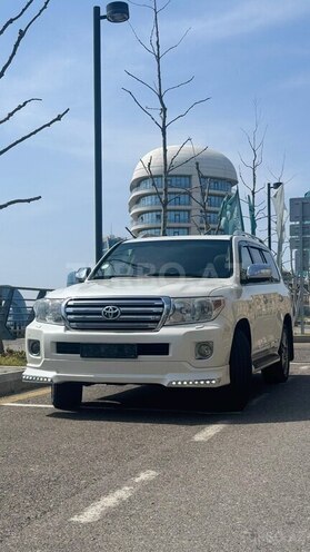 Toyota Land Cruiser-3