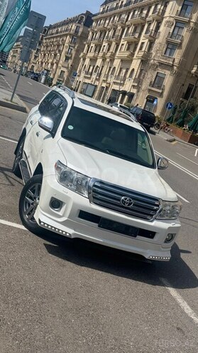 Toyota Land Cruiser-2
