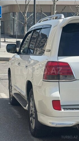 Toyota Land Cruiser-5