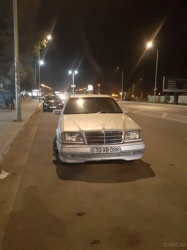 Mercedes C 220 d 1995, 245,000 km - 2.2 l - Bərdə