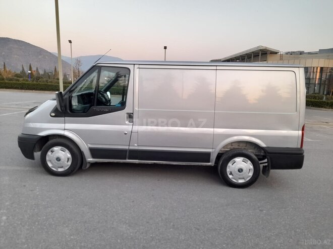 Ford Transit 2009, 133,000 km - 2.2 l - Şəki