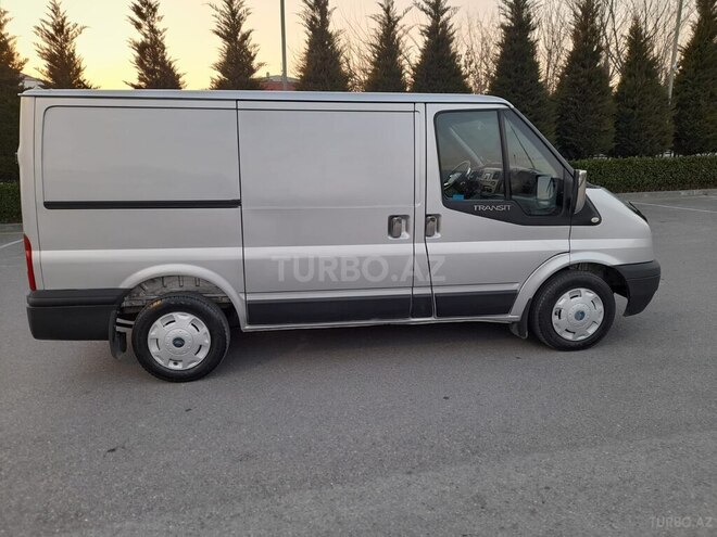 Ford Transit 2009, 133,000 km - 2.2 l - Şəki