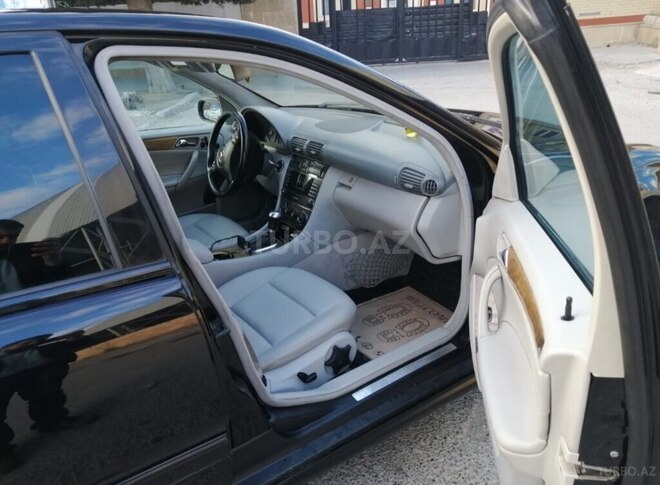 Mercedes C 250 2006, 230,000 km - 2.5 л - Bakı
