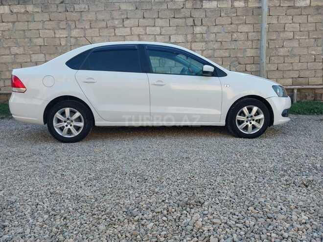 Volkswagen Polo 2014, 220,000 km - 1.6 l - Bakı