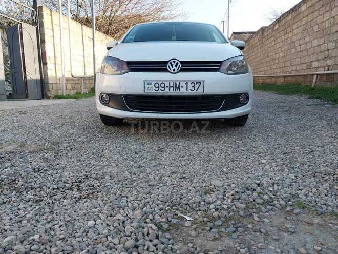 Volkswagen Polo 2014, 220,000 km - 1.6 l - Bakı