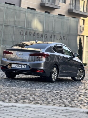 Hyundai Elantra 2019, 83,672 km - 2.0 l - Bakı