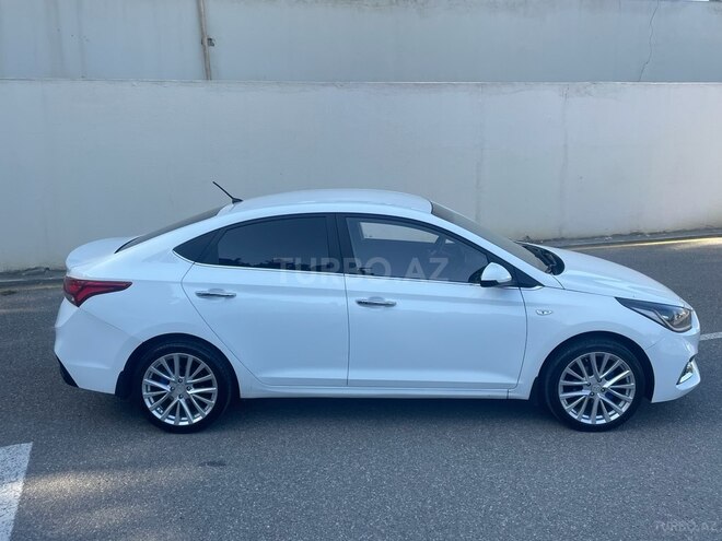 Hyundai Accent 2018, 117,000 km - 1.6 l - Sumqayıt