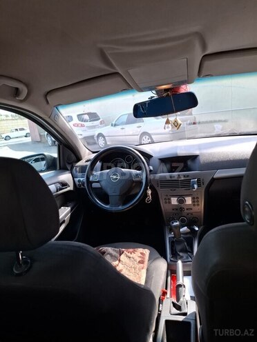 Opel Astra 2006, 400,000 km - 1.3 l - Göygöl