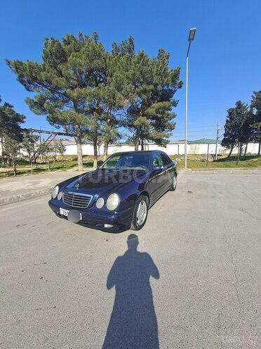 Mercedes E 220 d 2000, 544,000 km - 2.2 л - Bakı