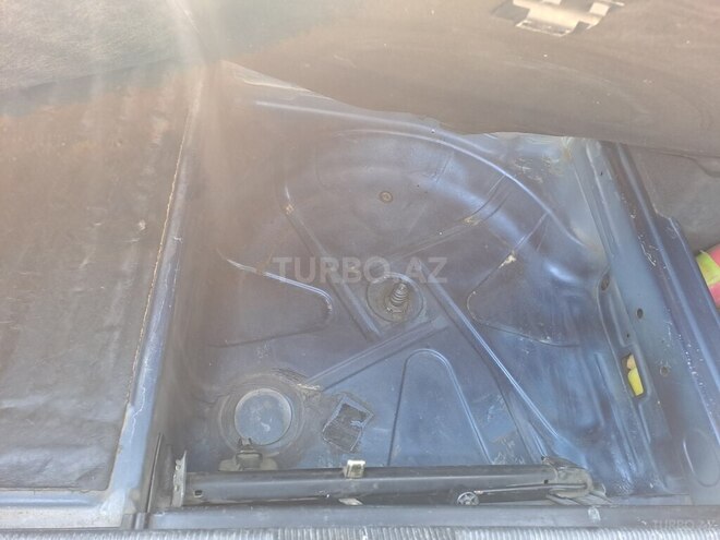 Mercedes E 220 d 2000, 544,000 km - 2.2 л - Bakı