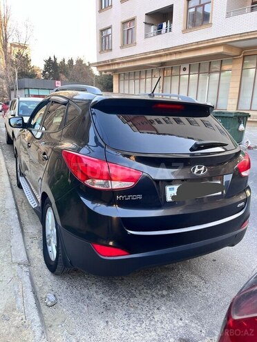 Hyundai ix35 2011, 233,000 km - 2.0 l - Bakı