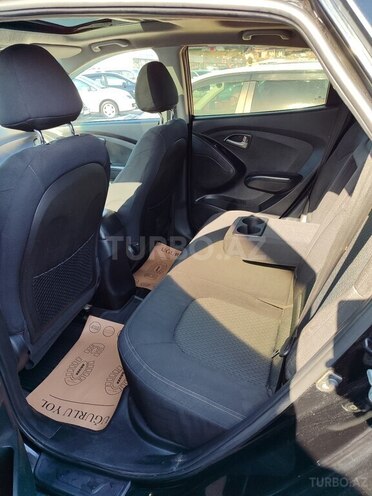 Hyundai ix35 2011, 233,000 km - 2.0 l - Bakı