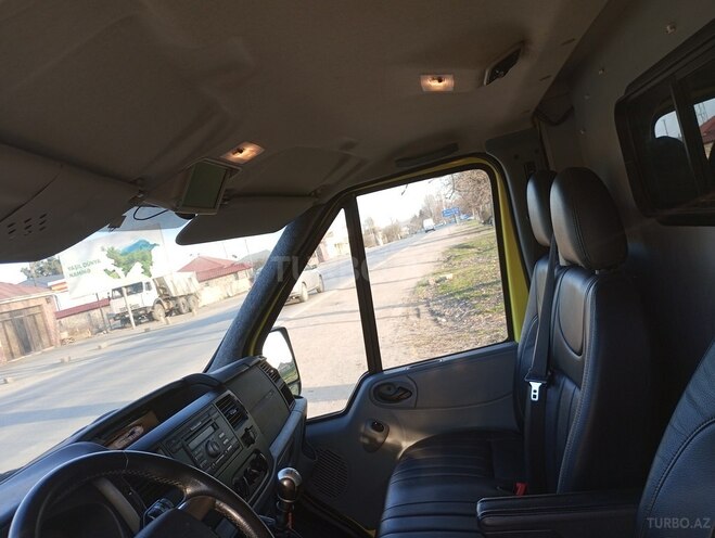 Ford Transit 2011, 158,000 km - 2.2 л - Xudat