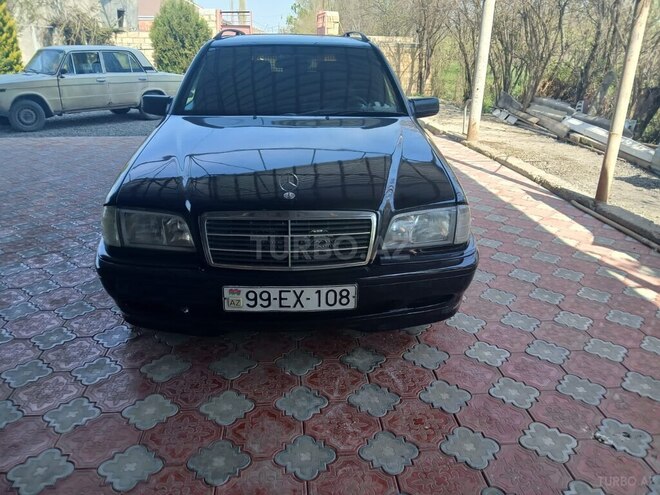 Mercedes C 220 d 1999, 123,805 km - 2.2 l - Goranboy