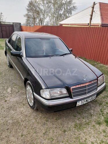 Mercedes C 220 1994, 196,655 km - 2.2 л - Tovuz