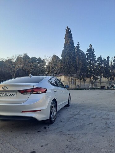 Hyundai Elantra 2018, 146,000 km - 2.0 l - Bakı