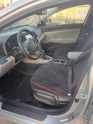 Hyundai Elantra 2018, 146,000 km - 2.0 l - Bakı
