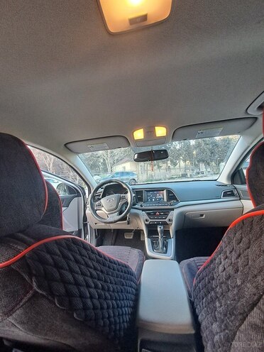 Hyundai Elantra 2018, 146,000 km - 2.0 l - Bakı