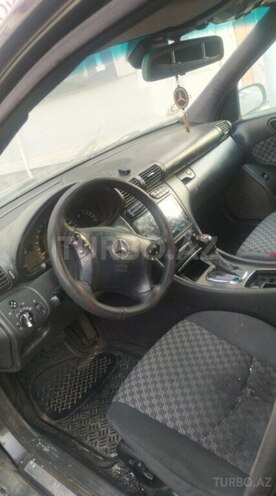 Mercedes C 270 2001, 240,000 km - 2.7 l - Şəmkir