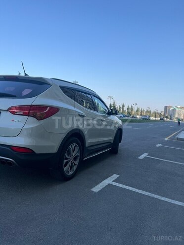 Hyundai Santa Fe-2