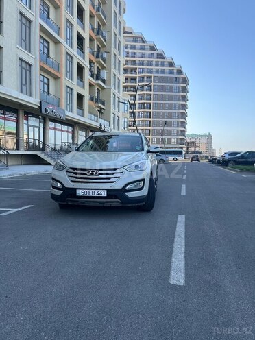 Hyundai Santa Fe-10