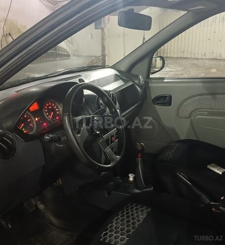 Renault Logan 2006, 300,000 km - 1.4 l - Bakı