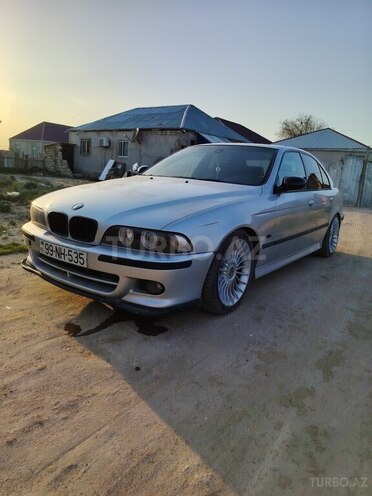 BMW 535 2001, 349,000 km - 3.5 l - Bakı