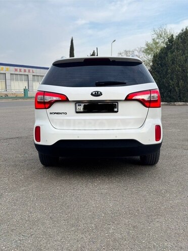 Kia Sorento 2012, 172,000 km - 2.4 l - Qazax