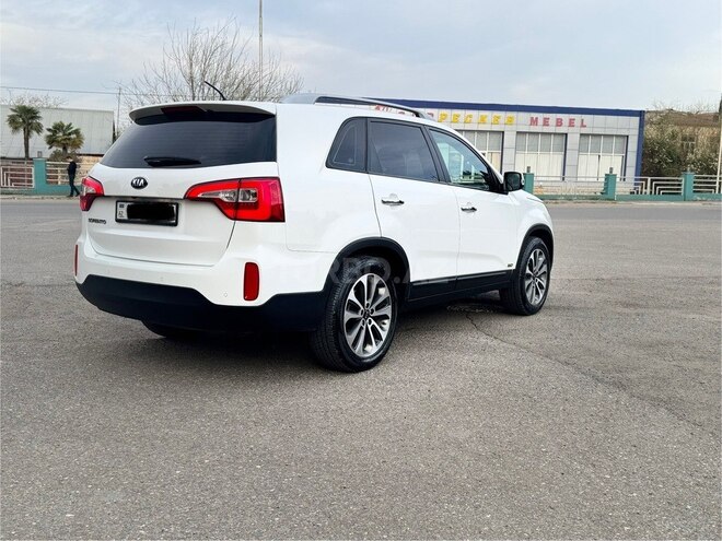 Kia Sorento 2012, 172,000 km - 2.4 l - Qazax