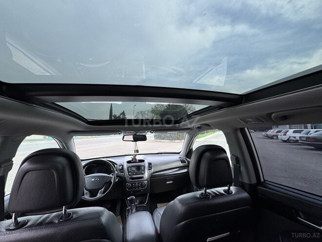 Kia Sorento 2012, 172,000 km - 2.4 l - Qazax