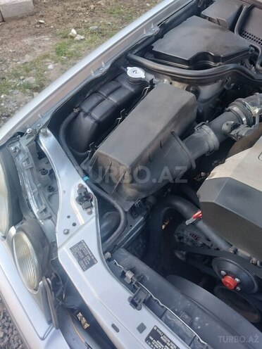 Mercedes E 200 1998, 365,214 km - 2.0 l - Bakı
