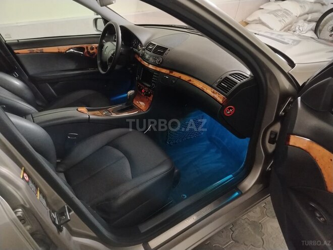 Mercedes E 220 d 2005, 332,700 km - 2.2 l - Balakən