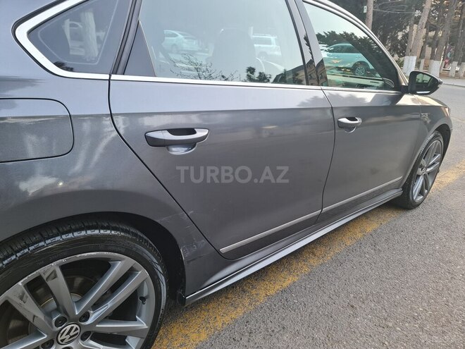 Volkswagen Passat 2016, 178,000 km - 1.8 l - Bakı