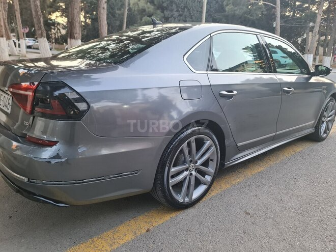 Volkswagen Passat 2016, 178,000 km - 1.8 l - Bakı