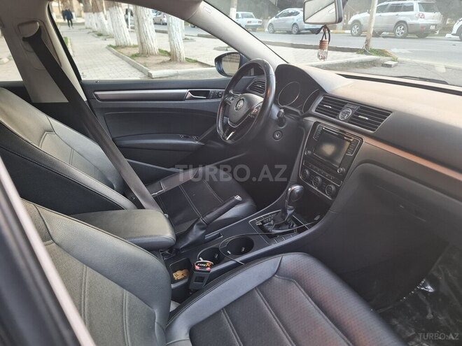 Volkswagen Passat 2016, 178,000 km - 1.8 l - Bakı