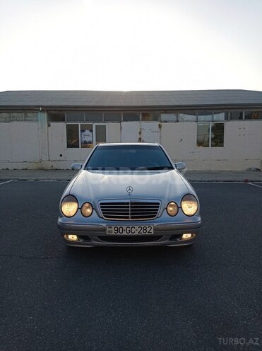 Mercedes E 220 d 1999, 402,000 km - 2.2 л - Bakı