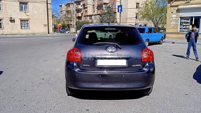 Toyota Auris 2008, 260,000 km - 1.4 l - Bakı