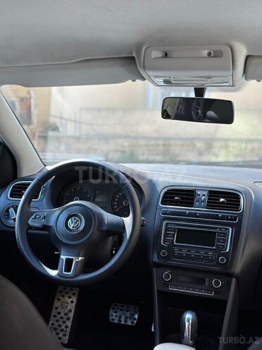 Volkswagen Polo 2013, 293,500 km - 1.6 l - Bakı