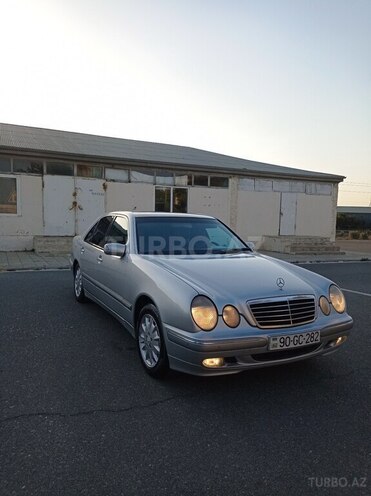 Mercedes E 220 d 1999, 402,000 km - 2.2 л - Bakı