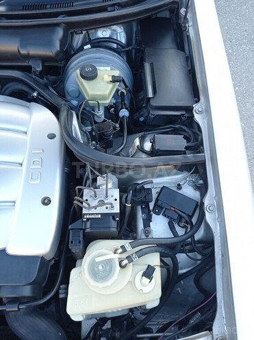 Mercedes E 220 d 1999, 402,000 km - 2.2 л - Bakı